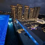 Free Parking Revo 2 Bedrooms Bukit Jalil L28