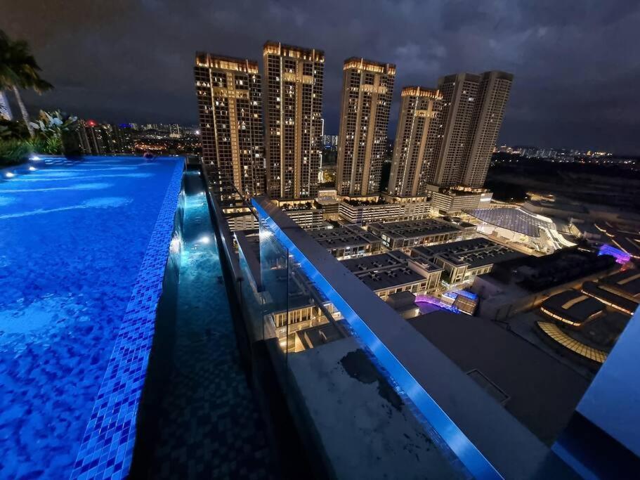 Pangsapuri Free Parking Revo 2 Bedrooms Bukit Jalil L28 Kuala Lumpur