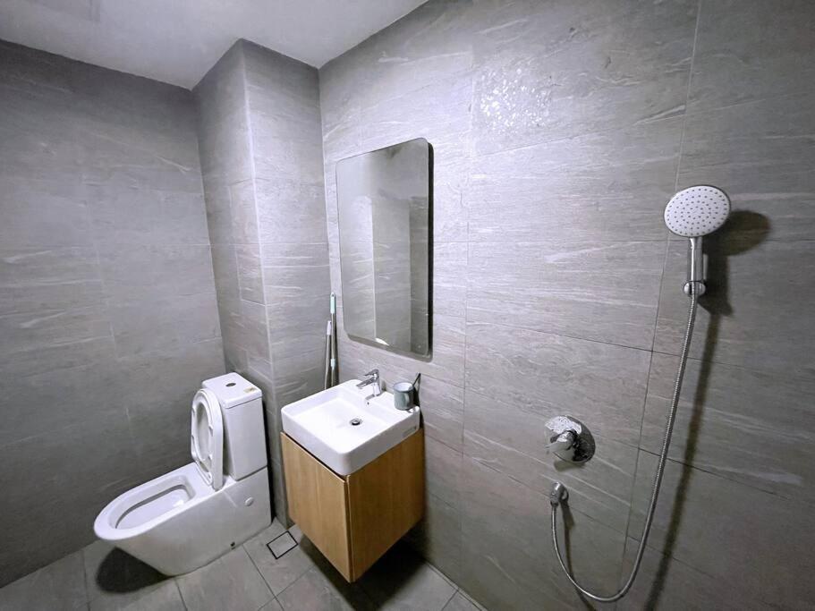 Free Parking Revo 2 Bedrooms Bukit Jalil L28 Pangsapuri Kuala Lumpur